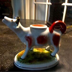 VINTAGE COW CREAMER AND LID STAFFORDSHIRE, ENGLAND